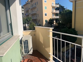 Trilocale in Affitto a Genova, zona Albaro, 650&euro;, 45 m²