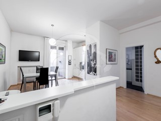 Trilocale in Affitto a Bologna, zona Marconi, 1'300&euro;, 92 m², arredato
