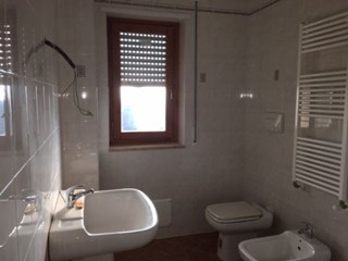 Trilocale in Vendita a Taranto, zona taranto2, 112'000&euro;, 75 m²