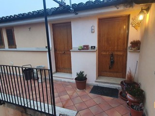 Trilocale in Vendita a Teramo, 48'350&euro;, 73 m²