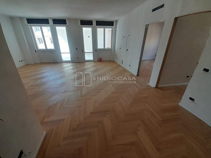 Quadrilocale in Vendita a Pisa, 360'000&euro;, 100 m²