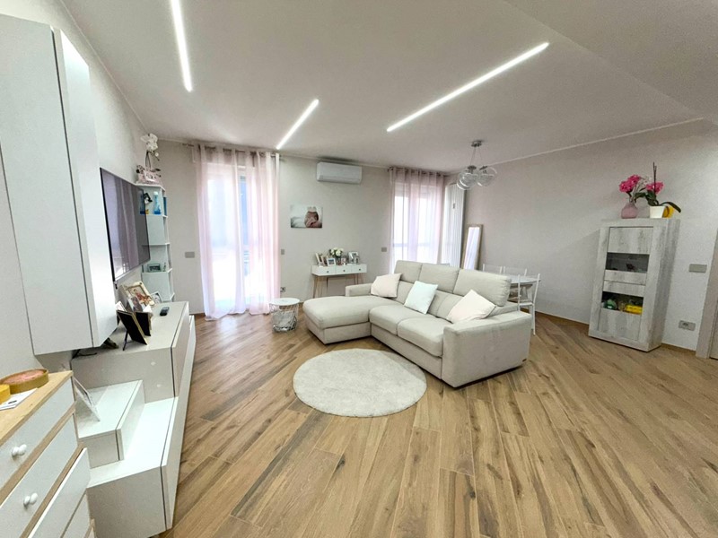 Quadrilocale in Vendita a Alessandria, 149'000&euro;, 115 m²