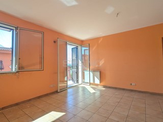 Trilocale in Vendita a Floridia, 68'000&euro;, 75 m²
