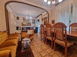 Trilocale in Vendita a Finale Ligure, 365'000&euro;, 80 m²