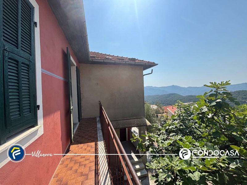 Trilocale in Vendita a Arnasco, 105'000&euro;, 65 m²