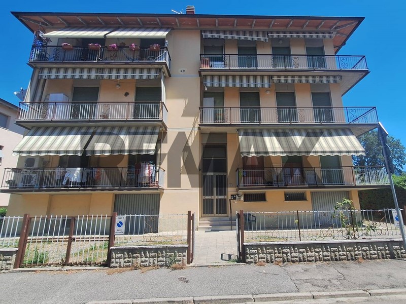 Appartamento in Vendita a Arezzo, 190'000&euro;, 130 m²