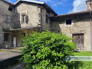 Trilocale in Vendita a San Pellegrino Terme, 14'000&euro;, 72 m²