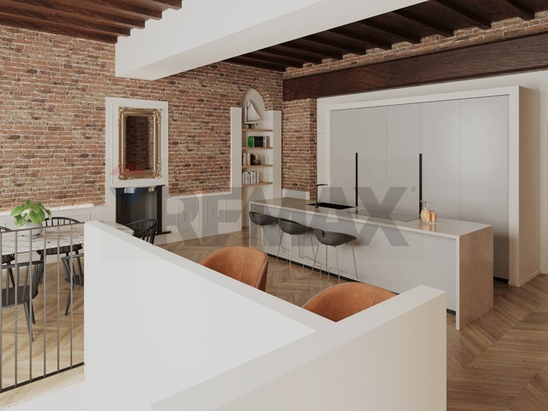 Quadrilocale in Vendita a Pavia, 580'000&euro;, 207 m²