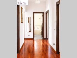 Quadrilocale in Vendita a Roma, 700'000&euro;, 130 m²