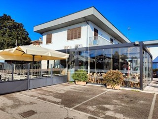 Trilocale in Vendita a Peschiera del Garda, 186'000&euro;, 84 m²