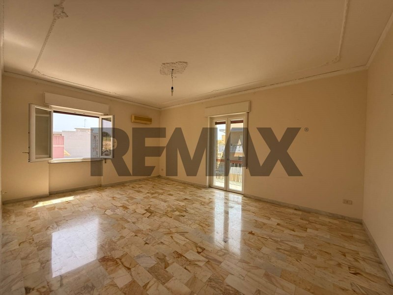 Appartamento in Affitto a Siracusa, 650&euro;, 144 m²