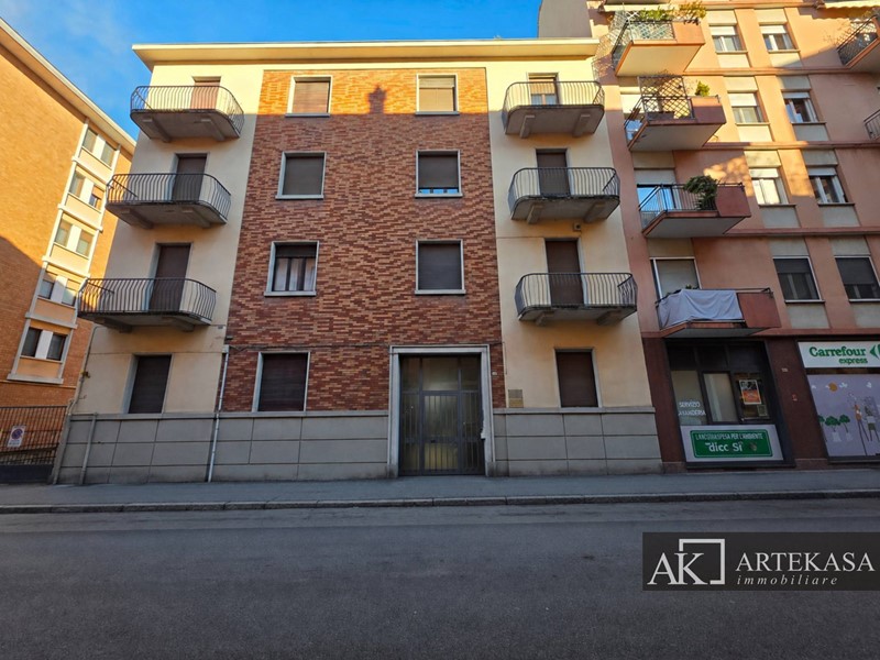 Bilocale in Affitto a Novara, 700&euro;, 72 m²