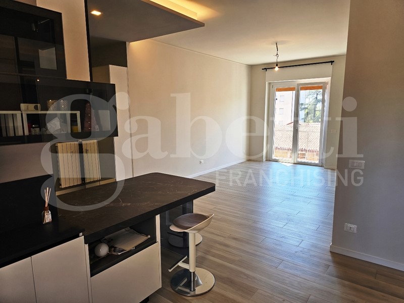 Quadrilocale in Affitto a Brescia, 1'380&euro;, 111 m², con Box