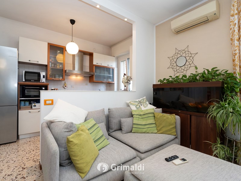 Bilocale in Vendita a Cinisello Balsamo, 159'000&euro;, 65 m², arredato, con Box