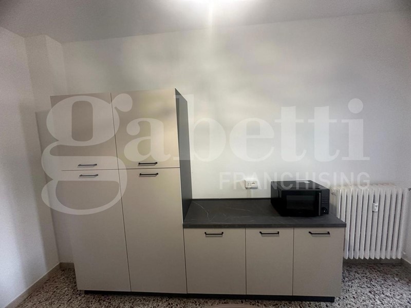 Trilocale in Affitto a Torino, 570&euro;, 79 m², arredato
