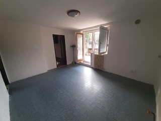 Trilocale in Vendita a Roè Volciano, 140'000&euro;, 94 m²