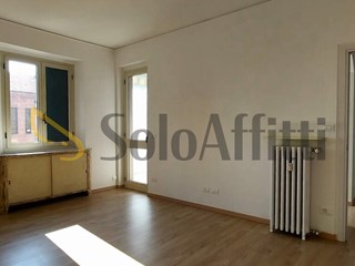 Appartamento in Affitto a Torino, zona Borgo Vittoria, 570&euro;, 120 m²