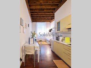 Monolocale in Affitto a Brescia, 700&euro;, 30 m², arredato