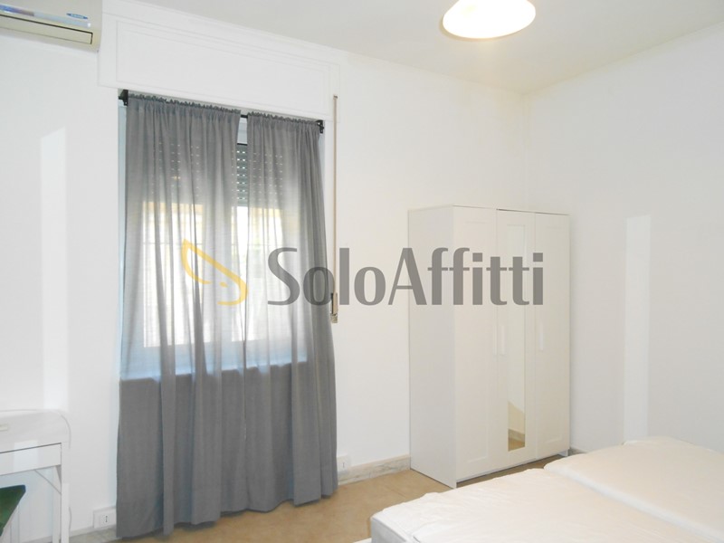 Bilocale in Affitto a Pavia, zona Centro, 620&euro;, 50 m², arredato