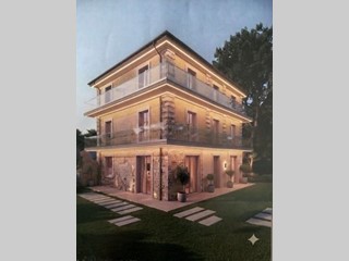 Appartamento in Vendita a San Giovanni Teatino, 240'000&euro;, 127 m²