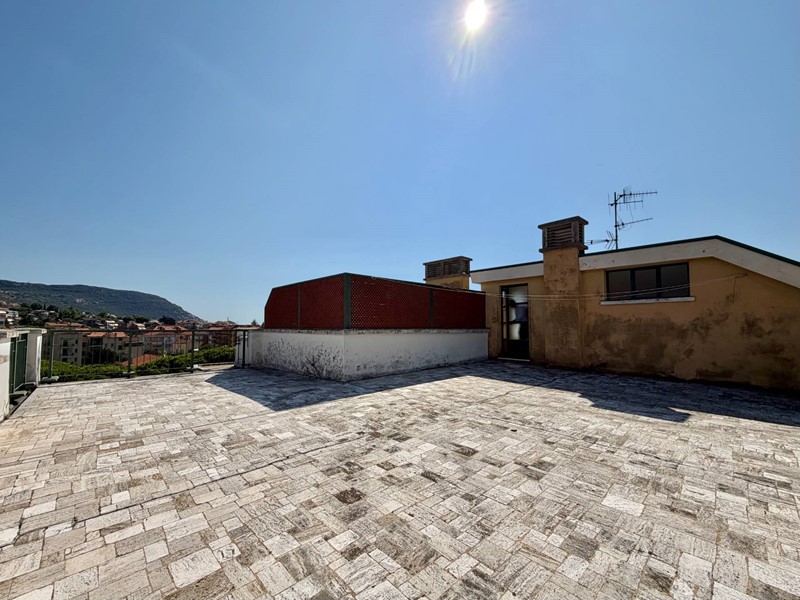 Quadrilocale in Vendita a Pietra Ligure, 390'000&euro;, 71 m²