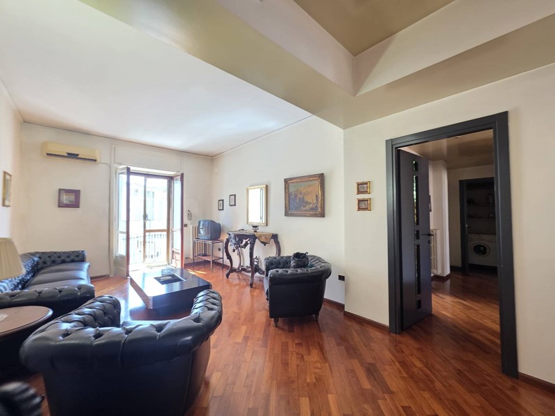 Trilocale in Vendita a Salerno, 385'000&euro;, 91 m²