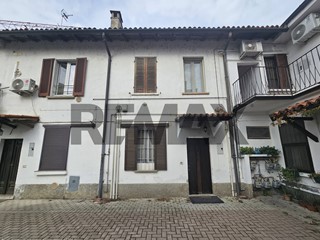 Bilocale in Vendita a Pavia, 97'000&euro;, 58 m²