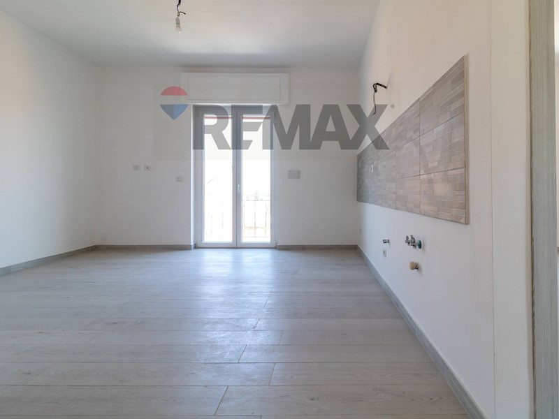 Trilocale in Vendita a Roma, 139'000&euro;, 60 m²
