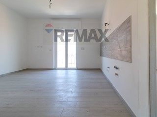 Trilocale in Vendita a Roma, 139'000&euro;, 60 m²
