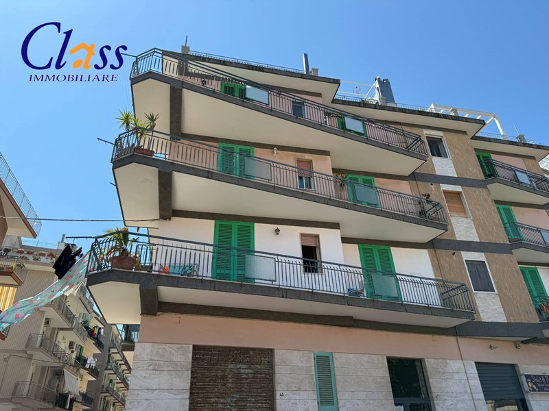 Quadrilocale in Vendita a Giovinazzo, 190'000&euro;, 135 m²