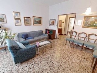 Trilocale in Vendita a Lecco, 185'000&euro;, 100 m²