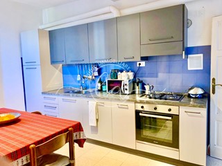 Quadrilocale in Affitto a Pietrasanta, zona Capezzano Monte, 600&euro;, 70 m²