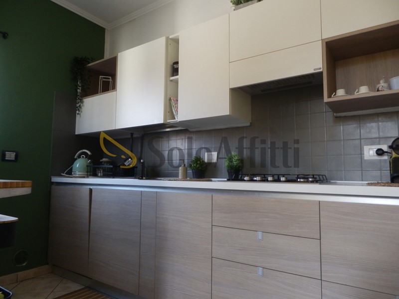 Trilocale in Affitto a Luisago, 850&euro;, 92 m², arredato, con Box