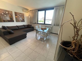 Loft in Vendita a Massa, 158'000&euro;, 45 m², arredato