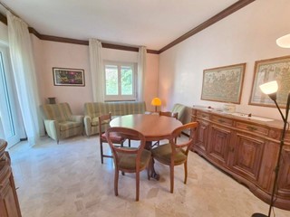 Trilocale in Vendita a Lecco, 200'000&euro;, 95 m²