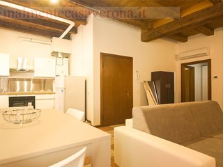 Monolocale in Affitto a Verona, 800&euro;, 30 m²
