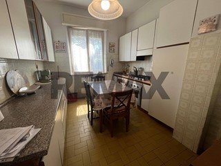 Trilocale in Affitto a Ancona, 700&euro;, 95 m²