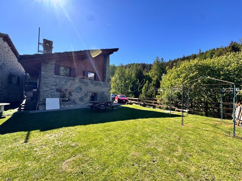 Appartamento in Vendita a Morgex, zona Arpy, 500'000&euro;, 201 m², arredato