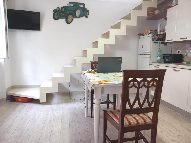Quadrilocale in Vendita a Sarzana, 125'000&euro;, 57 m², arredato