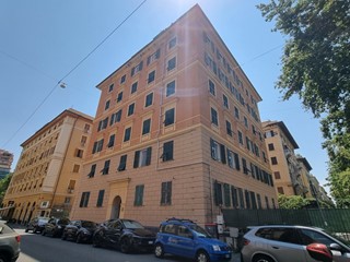 Appartamento in Vendita a Genova, zona Foce, 162'000&euro;, 71 m²