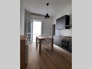 Appartamento in Affitto a Pisa, 1'560&euro;, 120 m², arredato