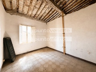 Appartamento in Vendita a Lucca, 295'000&euro;, 110 m²