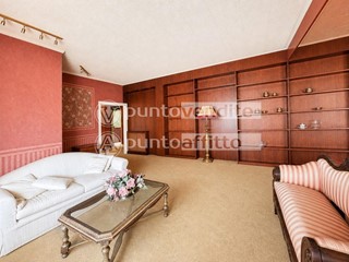 Appartamento in Vendita a Lucca, zona San Concordio Contrada, 199'000&euro;, 110 m²