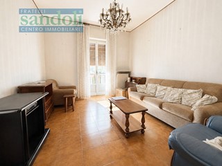 Appartamento in Vendita a Vercelli, 62'000&euro;, 100 m²