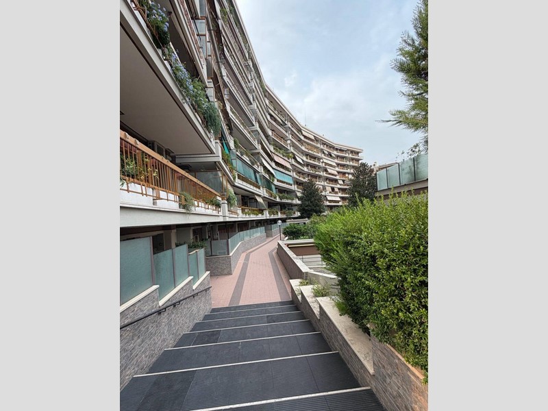 Quadrilocale in Vendita a Roma, 369'000&euro;, 100 m²
