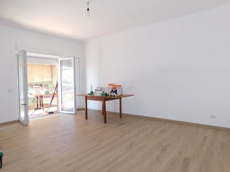 Quadrilocale in Vendita a Mentana, 179'000&euro;, 95 m²