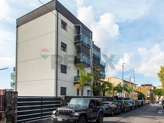 Quadrilocale in Vendita a Catania, 230'000&euro;, 115 m²