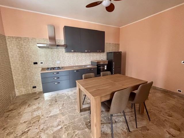 Appartamento in Affitto a Vinovo, 750&euro;, 120 m²
