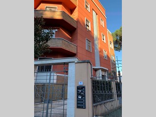Monolocale in Affitto a Roma, 800&euro;, 16 m²