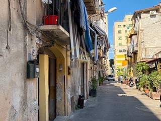 Bilocale in Vendita a Palermo, 120'000&euro;, 68 m²